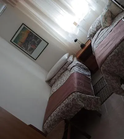 Casa Giulia ベッド・アンド・ブレックファスト 3*